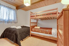 Vacation Home 216 3 Bedroom Home by RedAwning