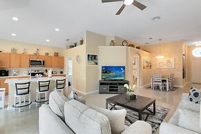 Amazing Disney Dream Getaway In Windsor Palms! 4 Bedroom Villa by RedA