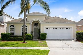 Amazing Disney Dream Getaway In Windsor Palms! 4 Bedroom Villa by RedA