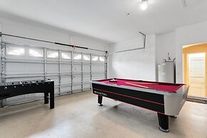 Amazing Disney Dream Getaway In Windsor Palms! 4 Bedroom Villa by RedA