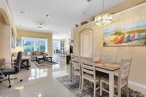 Amazing Disney Dream Getaway In Windsor Palms! 4 Bedroom Villa by RedA