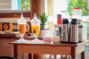 Velinn Pousada Iguana Azul