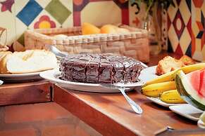 Velinn Pousada Iguana Azul