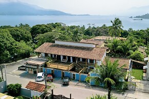 Velinn Pousada Iguana Azul