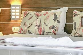 Velinn Pousada Iguana Azul