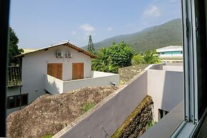 Velinn Pousada Iguana Azul