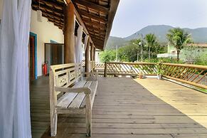 Velinn Pousada Iguana Azul