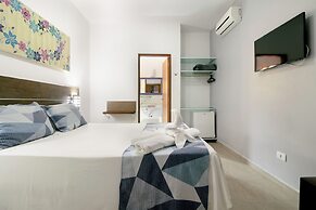 Velinn Pousada Iguana Azul