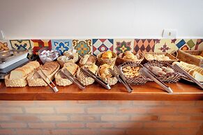 Velinn Pousada Iguana Azul