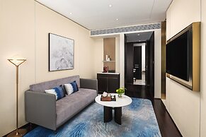 Hualuxe Shanghai Changfeng Park