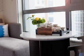 Hualuxe Shanghai Changfeng Park