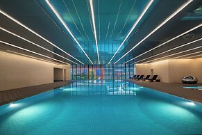 Hualuxe Shanghai Changfeng Park