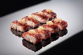 Hualuxe Shanghai Changfeng Park