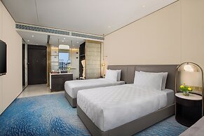 Hualuxe Shanghai Changfeng Park