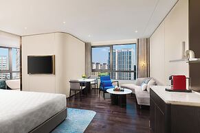 Hualuxe Shanghai Changfeng Park