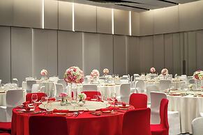 Hualuxe Shanghai Changfeng Park