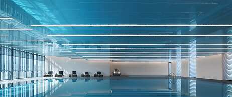 Hualuxe Shanghai Changfeng Park