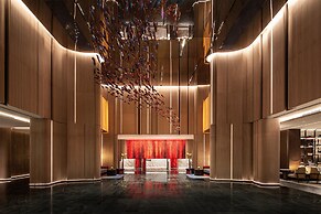 Hualuxe Shanghai Changfeng Park