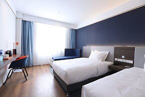 Holiday Inn Express Hengshui Railway Station by IHG