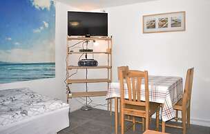 Beautiful Home in Sölvesborg With 5 Bedrooms, Sauna and Wifi