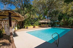 Tiki Nest