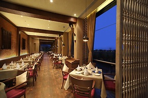 Fortune Select SG Highway, Ahmedabad - Member ITC Hotels' Group