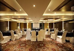 Fortune Select SG Highway, Ahmedabad - Member ITC Hotels' Group