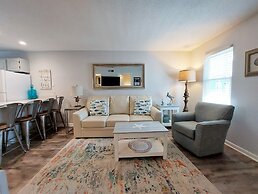 Sunrise Village 117 2 Bedroom Condo by RedAwning