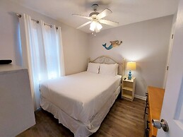 Sunrise Village 117 2 Bedroom Condo by RedAwning