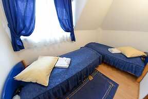 Kraljevi Konaci Zlatibor