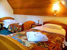 Kraljevi Konaci Zlatibor