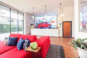 SureStay by Best Western Iconic Ari-Jatujak