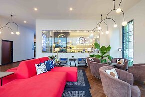 SureStay by Best Western Iconic Ari-Jatujak