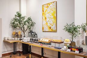 SureStay by Best Western Iconic Ari-Jatujak