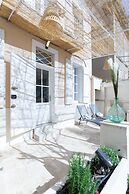 La Maison de Famille by MaisonMars