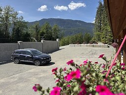 Kitimat Lodge