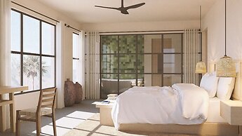 Hotel So Far So Good