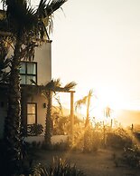 Hotel So Far So Good