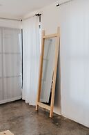 Hotel So Far So Good