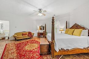 The Veranda Historic Inn