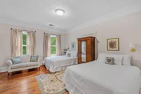 The Veranda Historic Inn