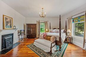 The Veranda Historic Inn