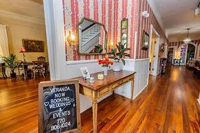 The Veranda Historic Inn