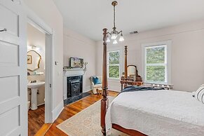 The Veranda Historic Inn