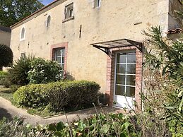 Le Clos de la Court d Aron