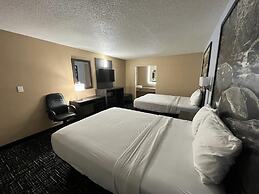Super 8 by Wyndham Paducah I-24 Exit 4