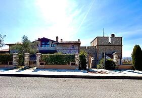 Stylish Umbrian Apartment Garden Pool nr Orvieto