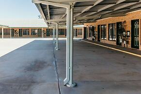 Oasis Motor Inn Blackall