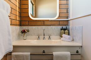 Oasis Motor Inn Blackall