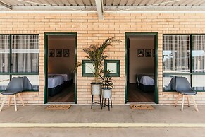 Oasis Motor Inn Blackall